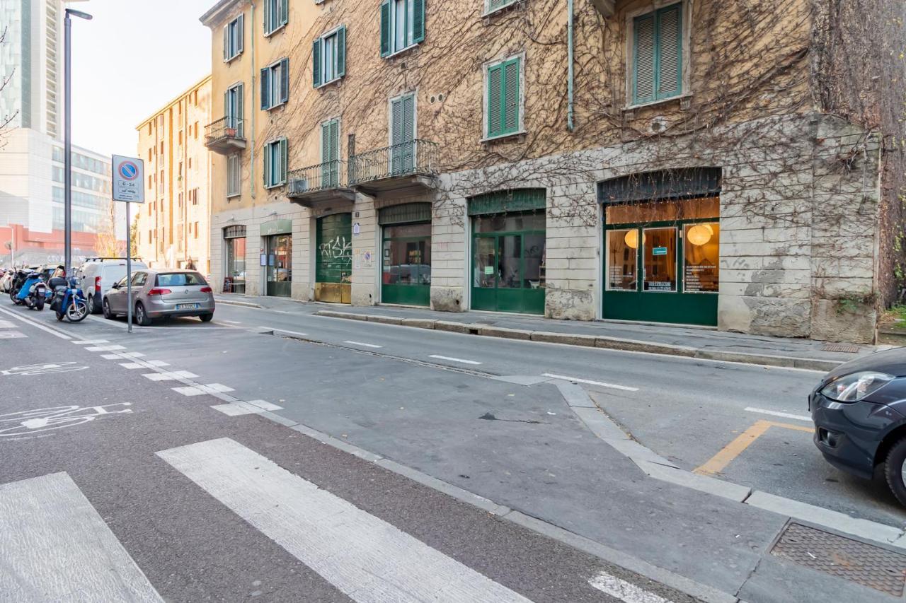 Lovely Flat De Castilla 7 * Milano